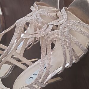 Women's Glitter Strappy Platform Sandals - Gold